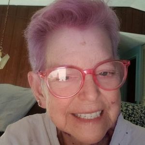 Meet your Posher, Carole